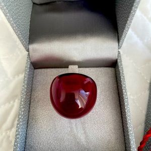 Lalique Crystal Cabochon Ring iconic, elegant, feminine by René Lalique,